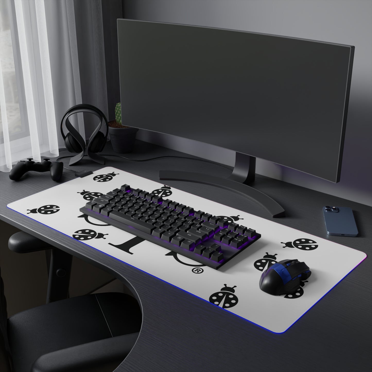 Swing Phi Swing Ladybug LED Mouse Pad